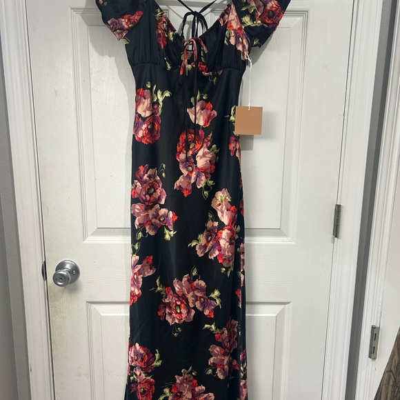 NWT! Rosie’s black satin maxi dress size small - Picture 2 of 6